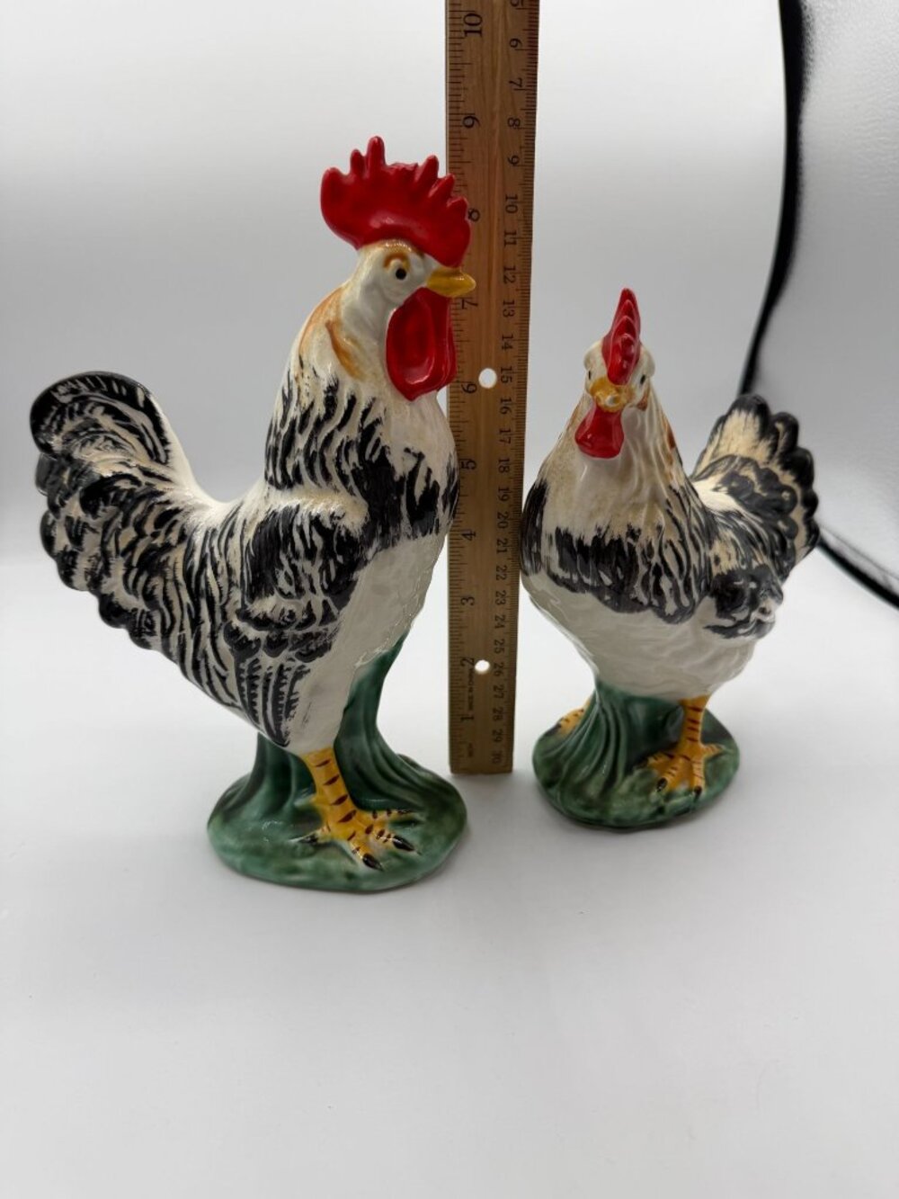 Lefton 2396 Vintage Rooster Hen Chicken Set of 2 Hand-Painted Farmhouse Figurine - Picture 9 of 10